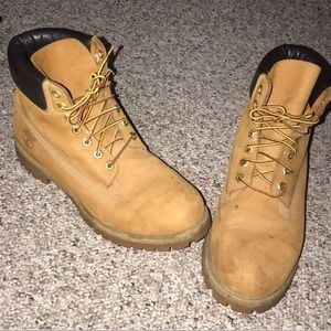TIMBERLANDS SZ 10